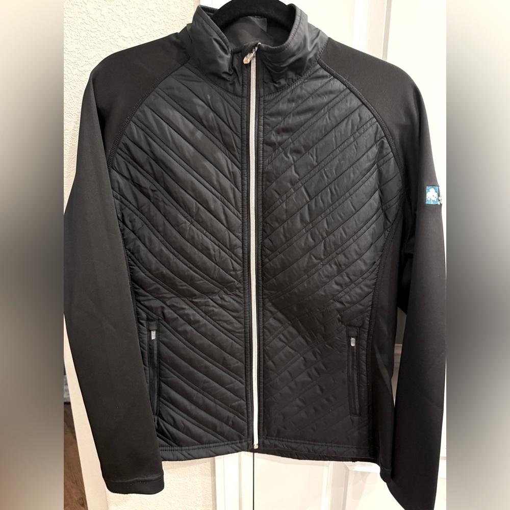Levelwear Black Quilted Jacket. Size L.‎